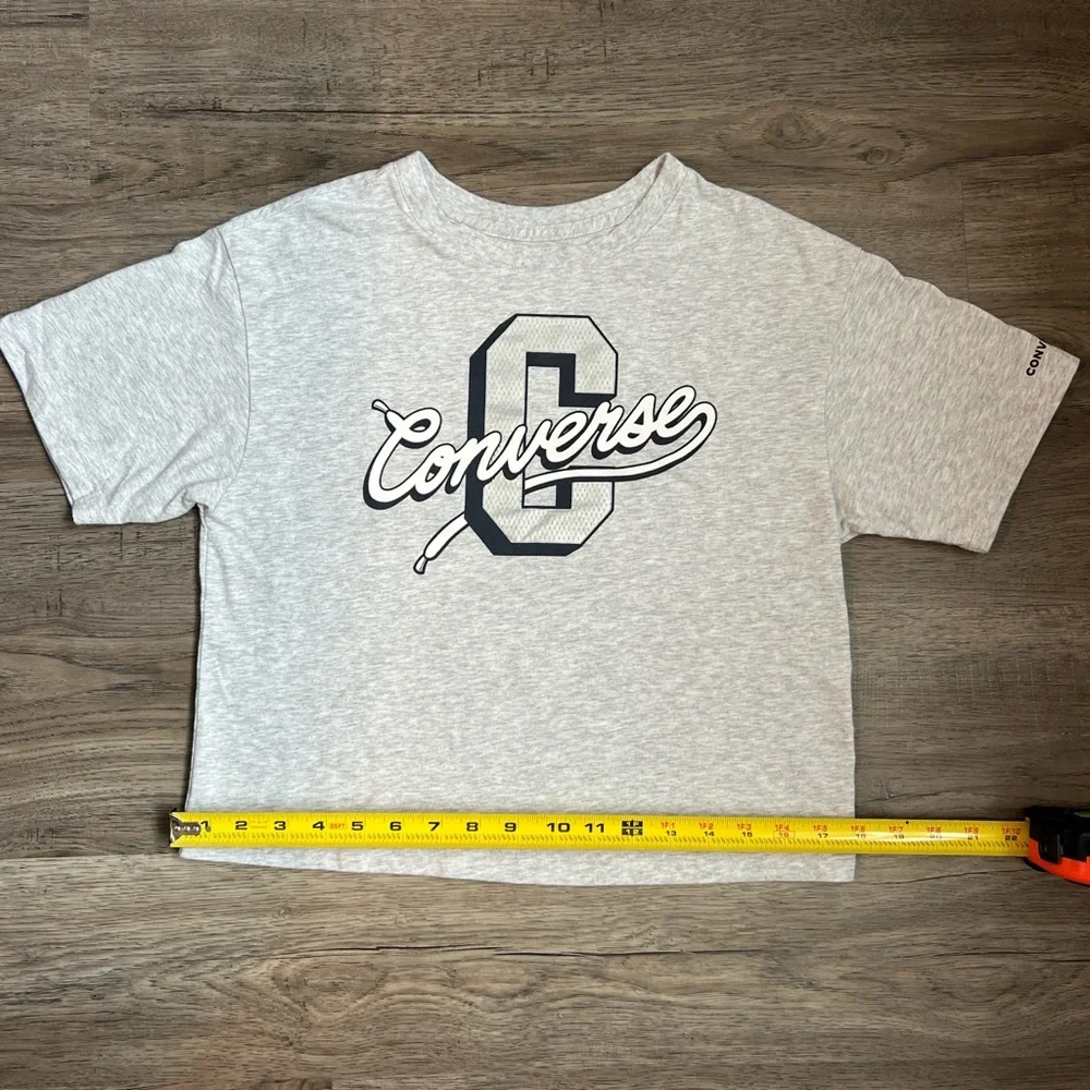 Converse Girl's Light Gray Short‎ Sleeve Tee with Logo Size Large